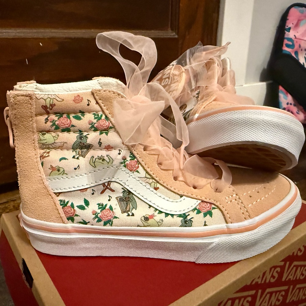 Girls Vans Floral High-Top Sneakers